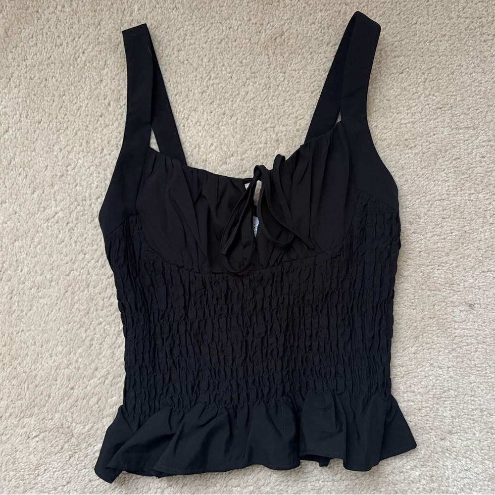 TOPSHOP SHIRRED SMOCKED CAMI RUFFLE TANK TOP BLOUSE TIE FRONT BLACK STRETCH SZ 2